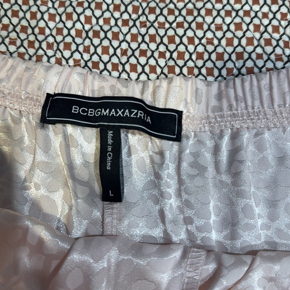 BCBG Max Azria Pajama Set animal print pink Large - Picture 8 of 9
